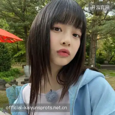 蓬盈冉